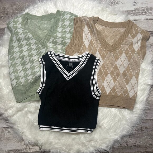 SHEIN Sweater Vest Bundle SIZE S - Picture 1 of 10